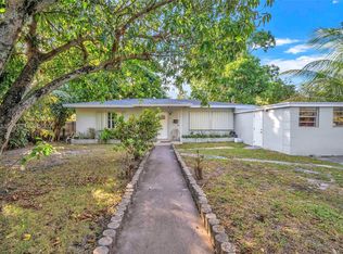 Carl Byoir, North Miami Beach, FL 33162