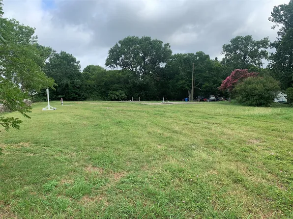 2414 Chiesa Rd, Rowlett, TX 75088