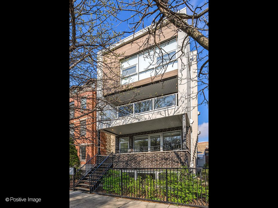 1st image of 2235 N Oakley Ave Unit 1