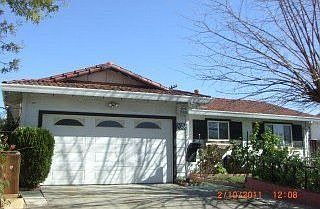 3rd image of 2058 Morrill Ave