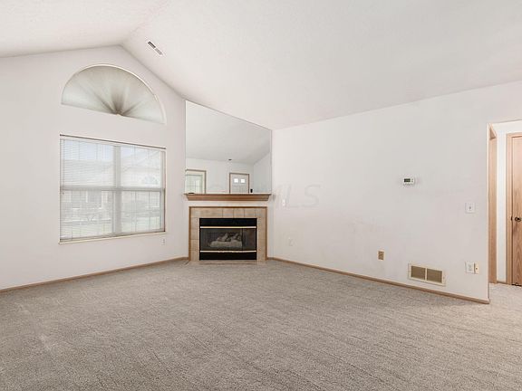 4th image of 84 Abbeycross Ln
