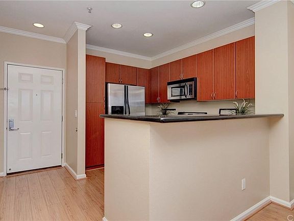 4th image of 1801 E Katella Ave APT 1047
