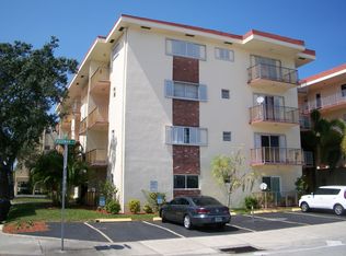 1747 Rodman St APT 202, Hollywood, FL 33020