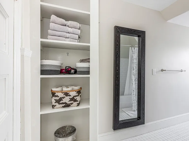 80 Roberts St #3 — Photo 13