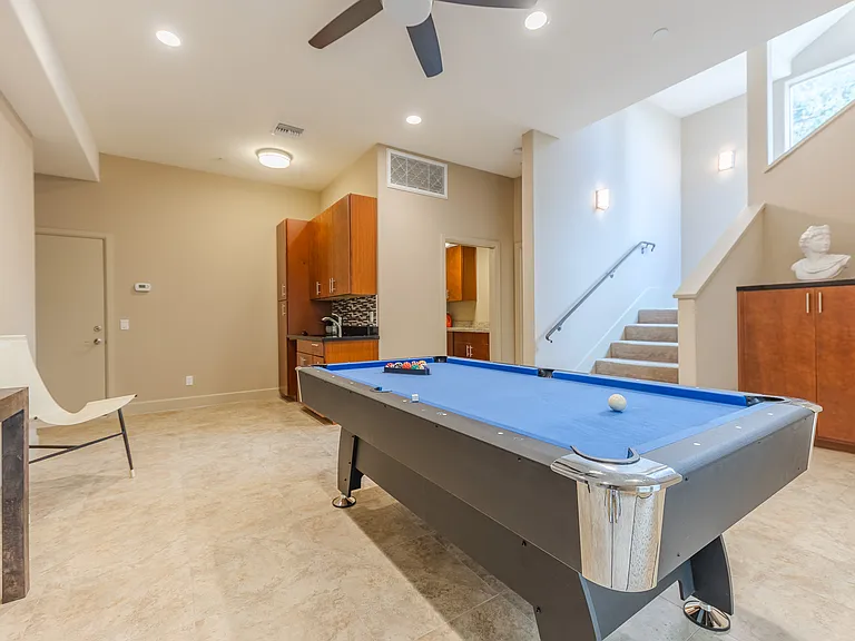 2073 Pasadena Glen Rd — Photo 38