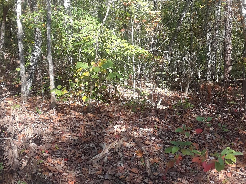 1st image of Hillard Ln