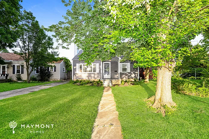 11 Redbud Dr — Photo 2