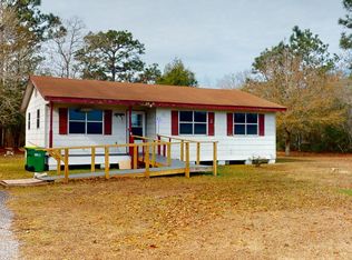 9401 Shiprock St, Moss Point, MS 39562