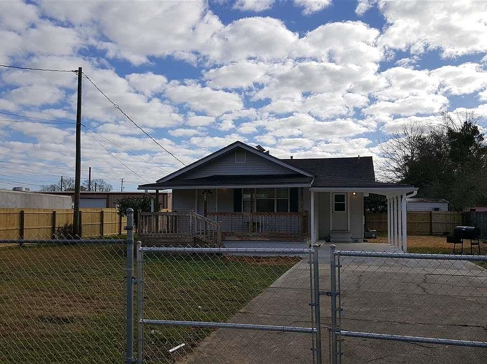 1st image of 8420 Gardenia Cir