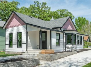 1921 Center St, Des Moines, IA 50314