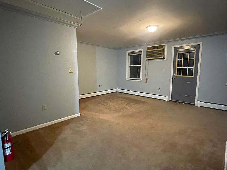 20 Wegman Ct #1 — Photo 50
