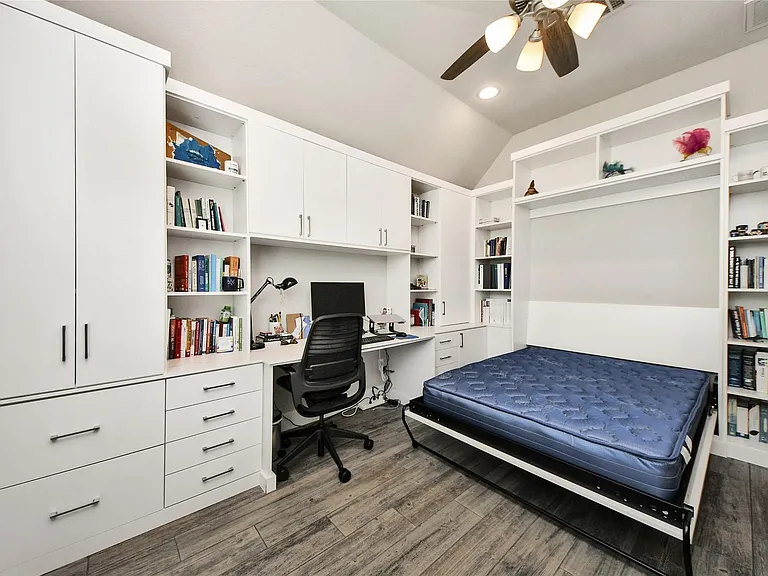 2206 Forest Trace Ln — Photo 7
