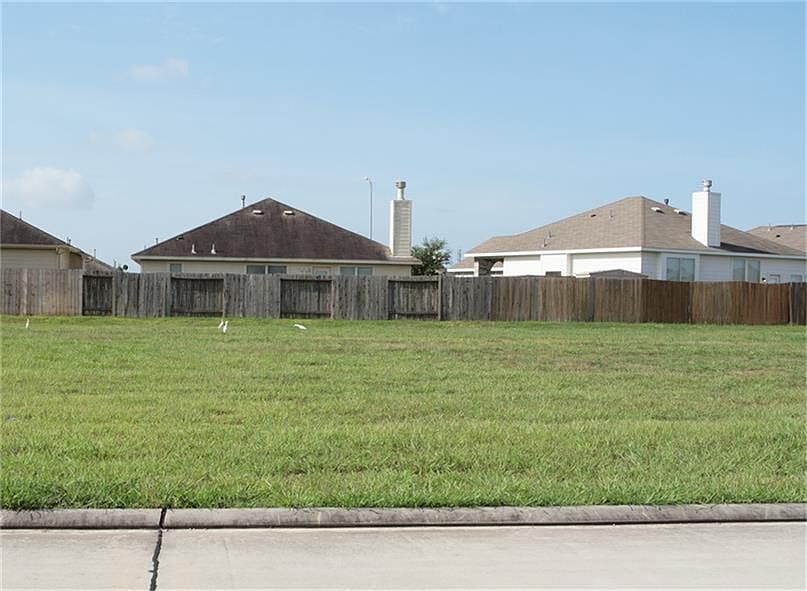 1st image of 5642 Abundant Life Ln
