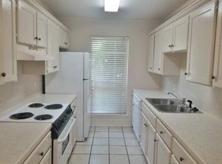 512 Champion Pl, Texarkana, TX 75503