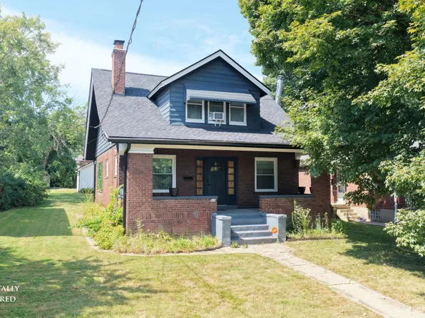 215 S Wayne Ave, Cincinnati, OH 45215
