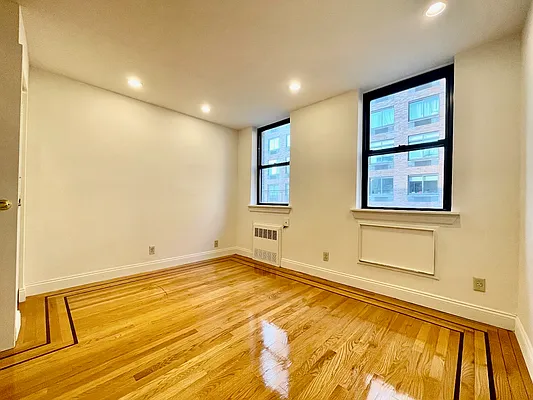 Rented by J & L Holding Corporation | media 4
