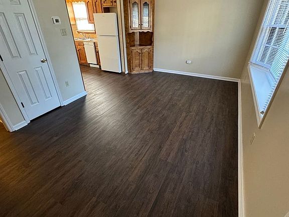 4th image of 470 Kimbrell St