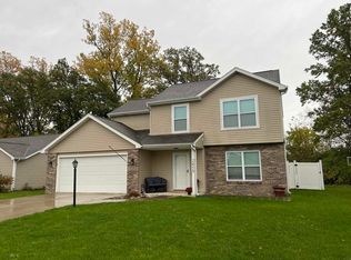 2459 Stonecrop Rd, Huntertown, IN 46748