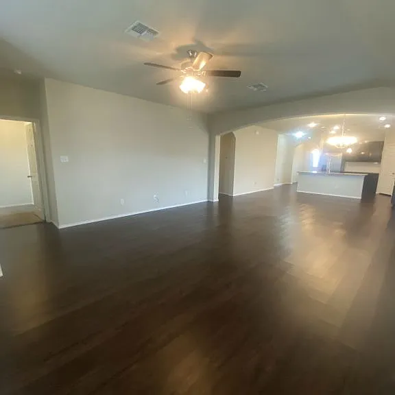 2604 Cortona St — Photo 10