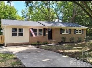 209 Azalea Rd, Lancaster, SC 29720