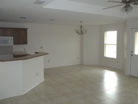3rd image of 3019 Wildturkey Dr