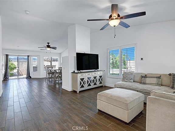 3rd image of 81258 Avenida Esmeralda