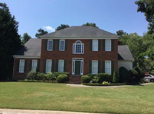 2920 Hunters Pond Ct, Snellville, GA