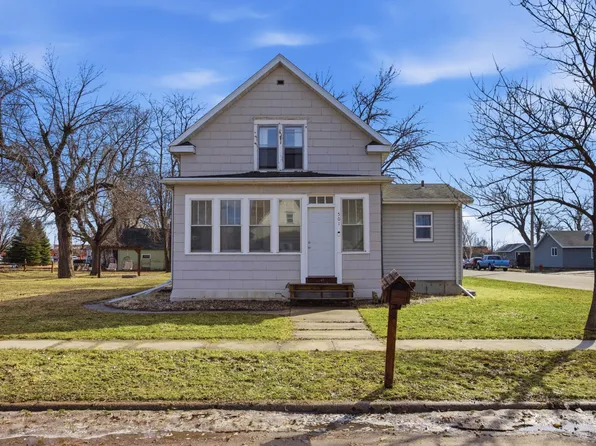 501 1st Ave SE, Dilworth, MN 56529