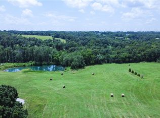 Rocky Dell Rd, Gravette, AR 72736