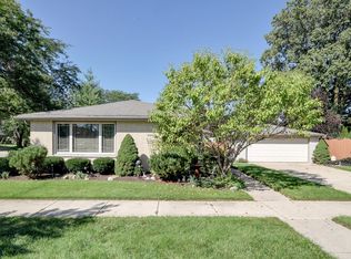 5930 Pershing Blvd, Kenosha, WI 53144