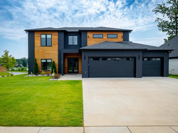 7408 Northwood Dr, Benton, AR 72019