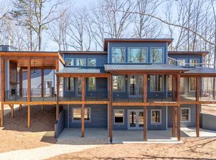 87 Wolf Ceek Dr, Mineral Bluff, GA 30559