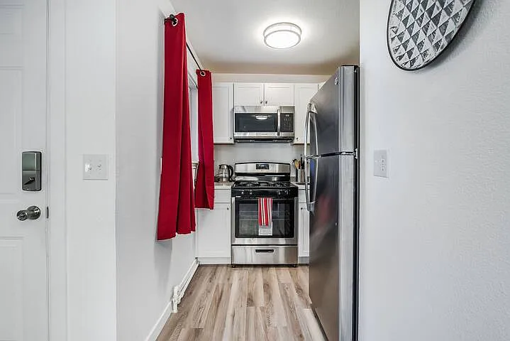 612 S 18th St #5 — Photo 10