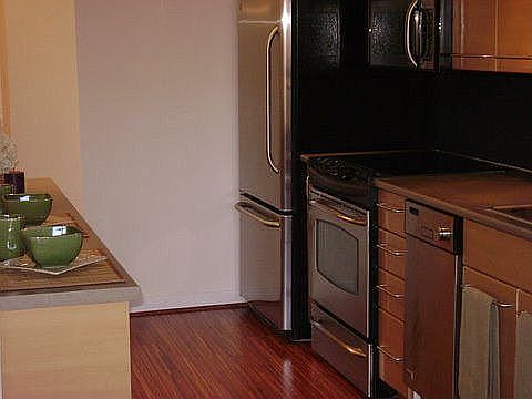 Studio Kitchen
