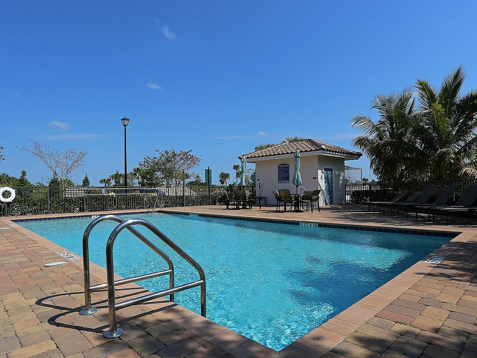 Cool off and unwind at our sun-drenched poolside retreat.