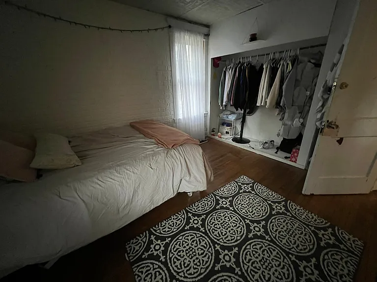 64 Northrup Pl — Photo 4