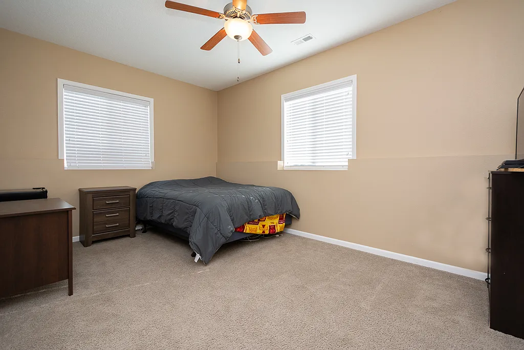 4 bed, 1650 sqft, $2,250 — Photo 3