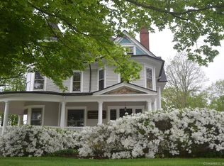 1 Old Mill Ln, Simsbury, CT 06070