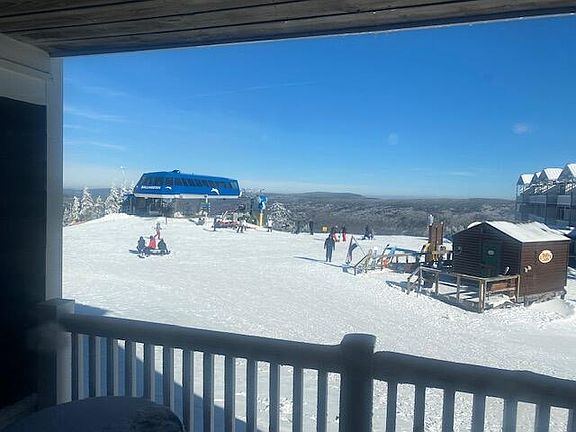 2nd image of 228 Allegheny Spgs