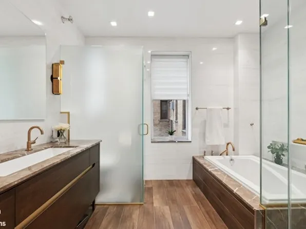 37 West 93rd Street image 8 of 10