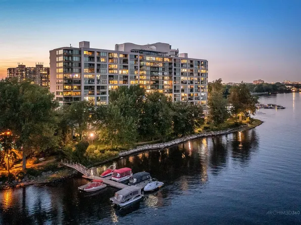 4450 Prom Paton #406, Laval, QC H7W 5J7