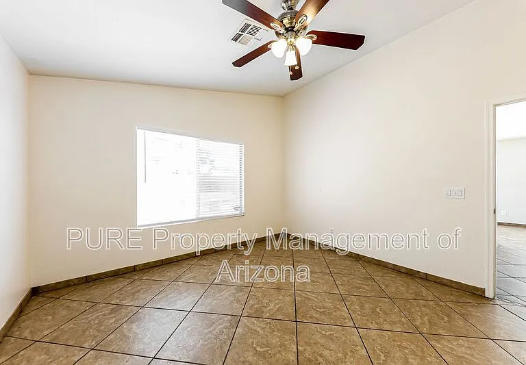 3514 W Fallen Leaf Ln — Photo 14