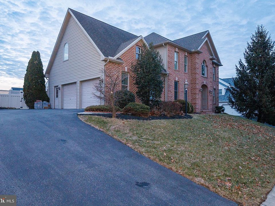 1st image of 1107 Kent Dr