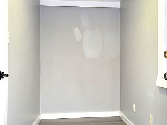5th image of 31 Lake Ave Floor 1