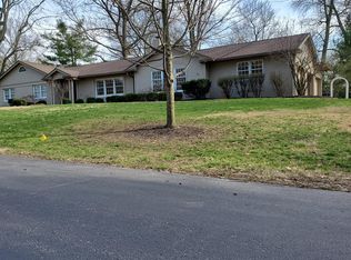 14 Ladue Crest Ln, Saint Louis, MO