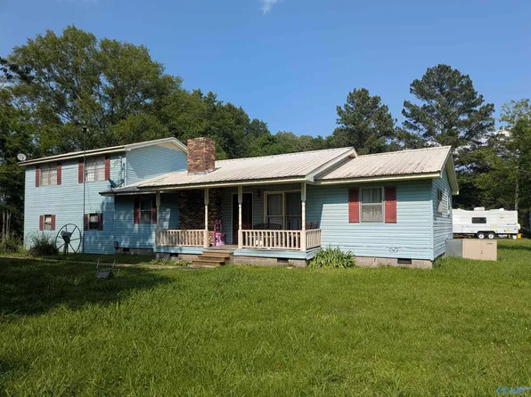 5092 Huckaby Bridge Rd, Falkville, AL 35622