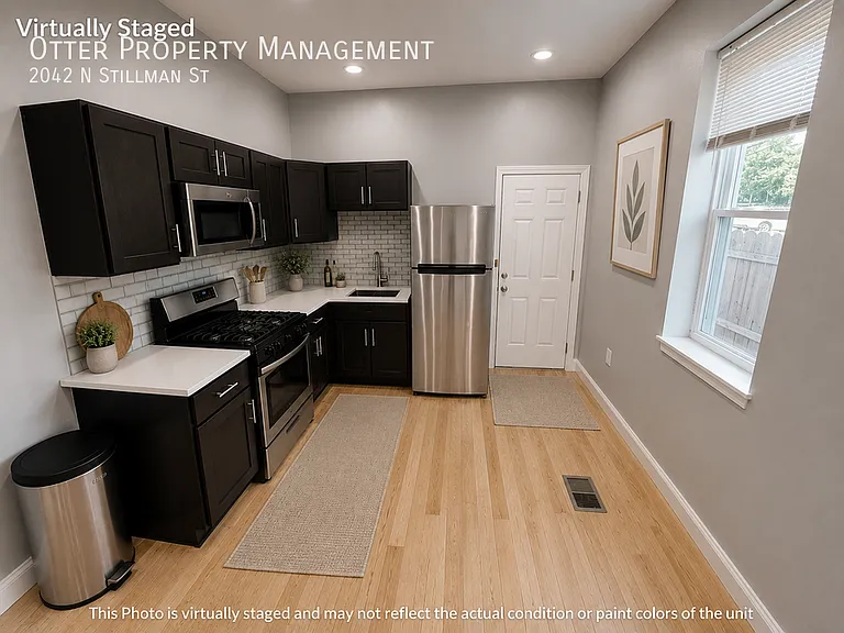 2042 N Stillman St — Photo 2