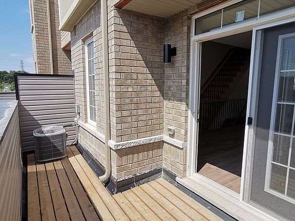 2nd image of 167 Harding Park St