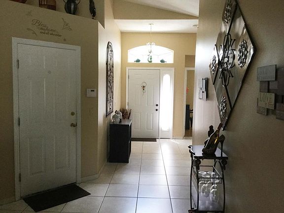 2nd image of 765 SE Academy Ln