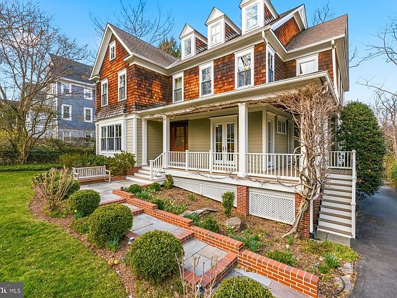 4th image of 6115 Madawaska Rd